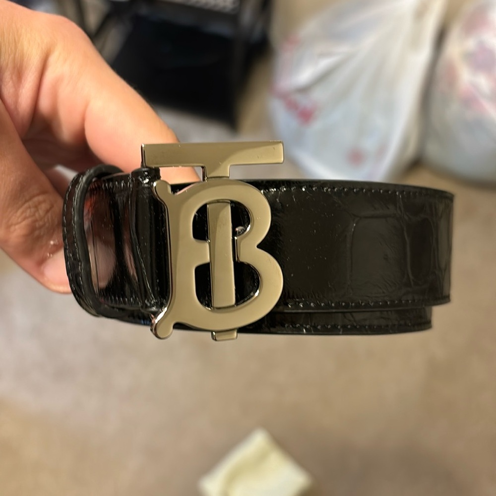 Crocodile Burberry belt size large